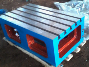 河北铸铁平台在仪器仪表中的重要性